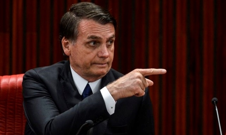 PF: Bolsonaro e o filho Carlos integravam organizao criminosa para espionagem clandestina na Abin