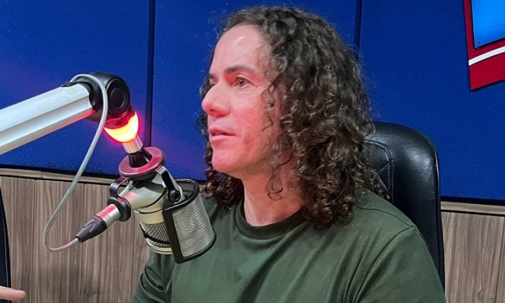 Veneziano articular reparaes de perdas do rompimento de reservatrio da Cagepa