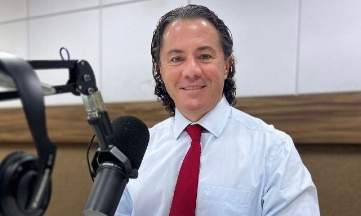 Veneziano cresce 12 pontos e chega a 59,5% das inten��es de voto pra Senador em Campina Grande