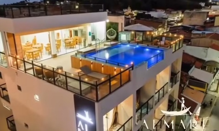 Laudo descarta afogamento e diz que m�e e filho morreram eletrocutados em piscina de resort