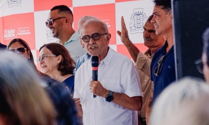 C�cero entrega novo Polo de Costura do Alto do Mateus, em Jo�o Pessoa, e inicia cursos profissionais 