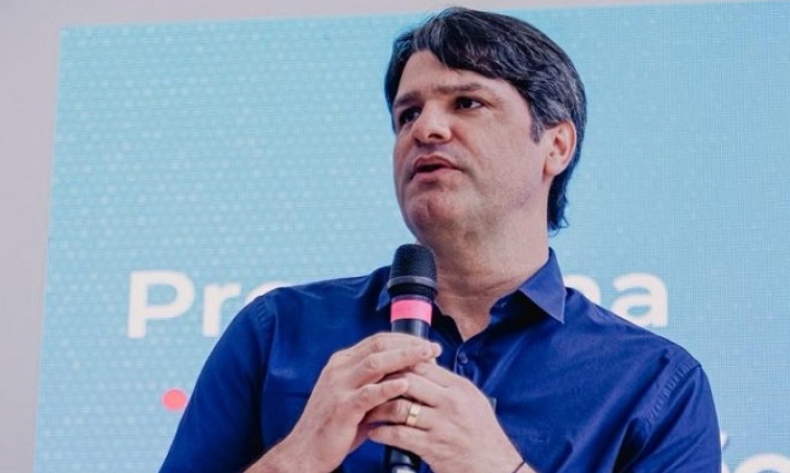 Jo�o Pessoa: Leo Bezerra anuncia calend�rio de pagamentos de maio e junho e metade do 13� para servidores