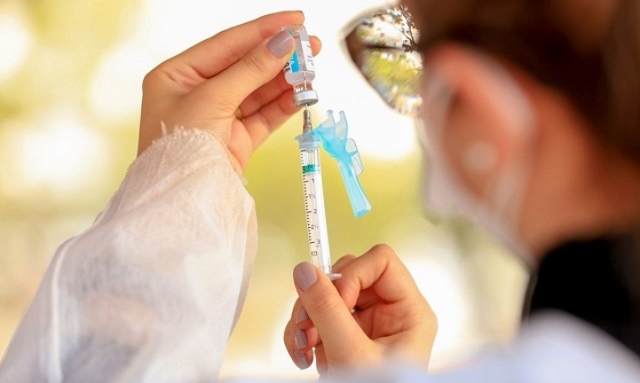 Instituto Butantan apresenta ao mundo a primeira vacina contra a dengue em dose nica